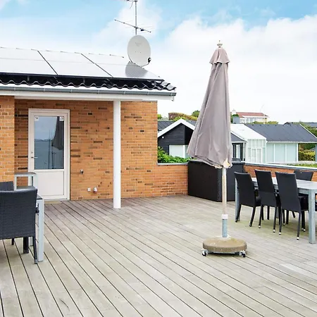 Hotel 6 Person Holiday In 3*