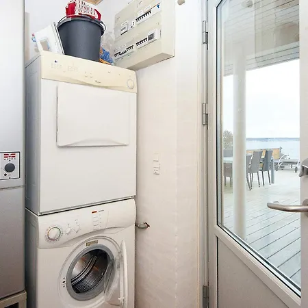 Hotel 6 Person Holiday In Ebeltoft