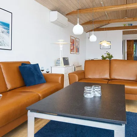 6 Person Holiday In Ebeltoft