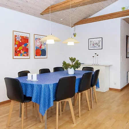 6 Person Holiday In Ebeltoft