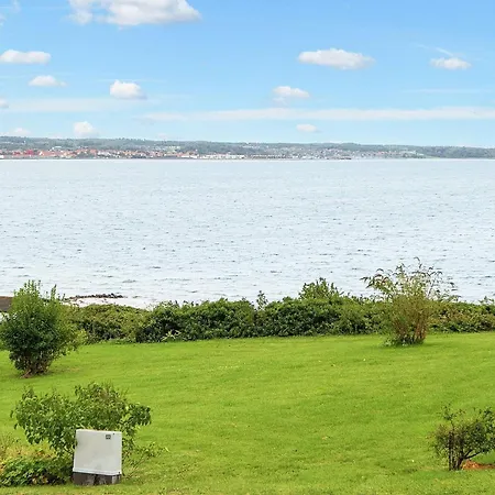 Hotel 6 Person Holiday In Ebeltoft